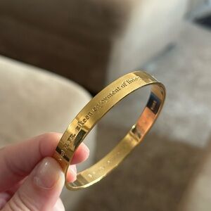 Kate Spade Joie de Vivre Idiom Bangle (Gold)